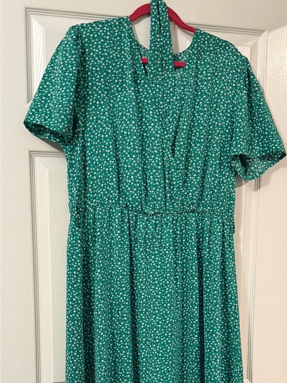 Green Floral Dress V-Neck Short Sleeve Tiered Flowy